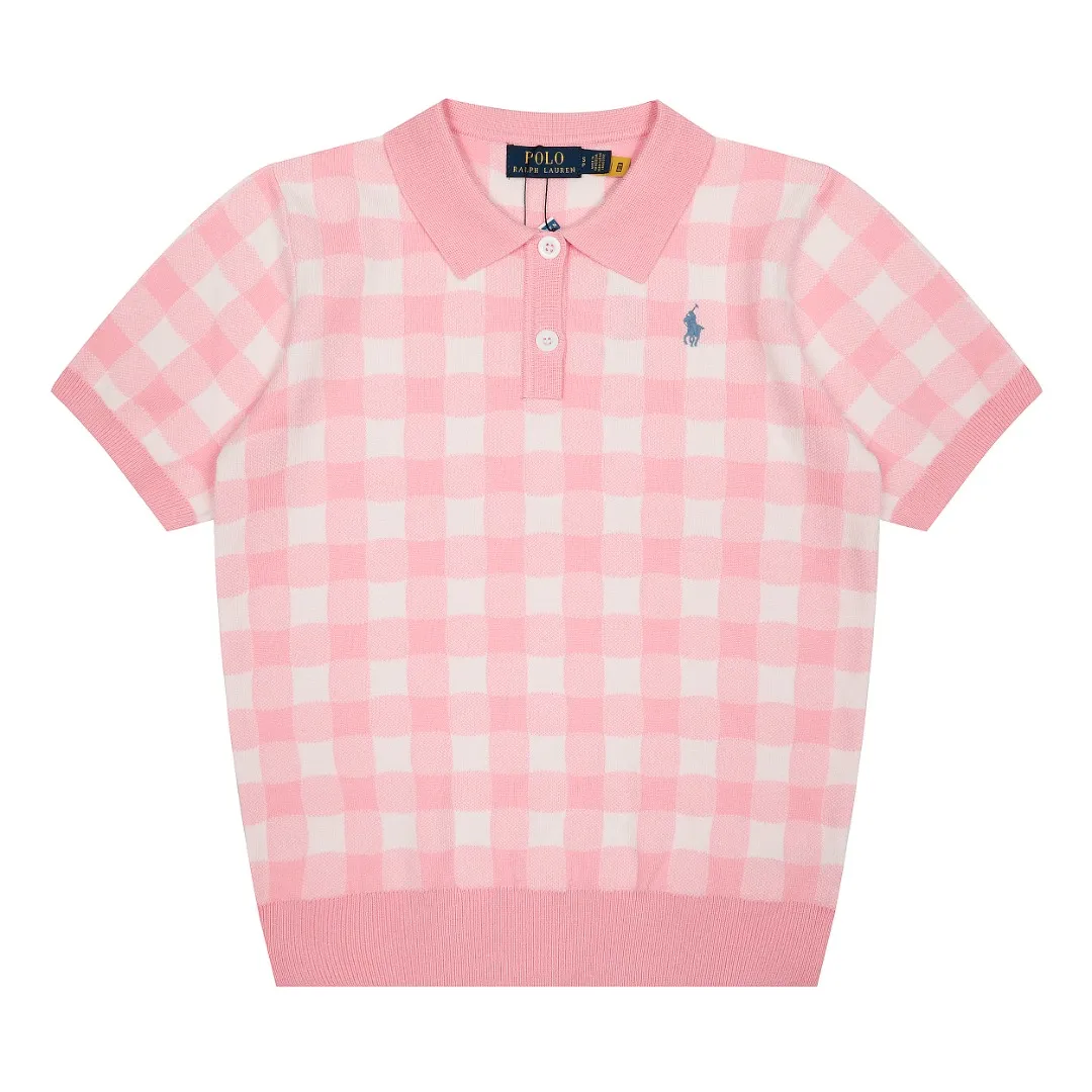 P166 💰 "Top quality" Style number: DS225# (on sale all year round) [Ralph Lauren plaid jacquard basic pony embroidered logo knitted POLO short sleeves] ✅Ralph Lauren all-match goddess style plain plaid knitted lapel short sleeves for all seasons ✅Main provider of platform live broadcast Wholesale entity ✅ZP quality 1:1 version Scan the code to enter the GF website Counter quality ✅Detailed quality The only one in Guangzhou Imported quality cotton yarn, focusing on high-end, cost-effective, good quality, needless to say, ✅Restore the original version, loose, comfortable and stress-free, simple is high-end, classic is eternal, ✅The upper body is simple and easy to match, a must-have for goddess ootd. Good-looking clothes are never picky. A must-have in the goddess' wardrobe. Size: S-L Color: Gray Yellow Pink Light Blue Red Green